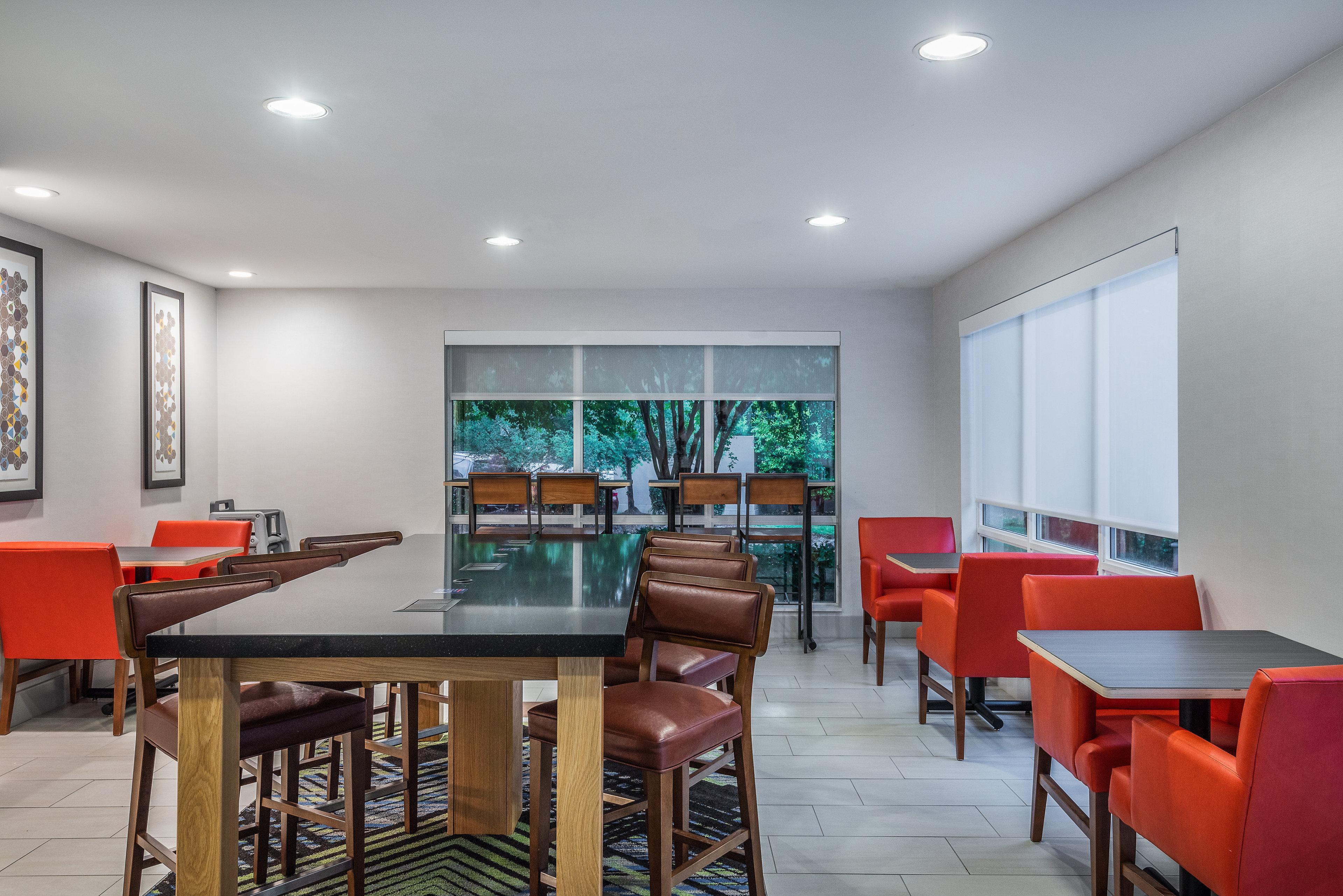 Holiday Inn Express Chapel Hill By Ihg Exterior foto