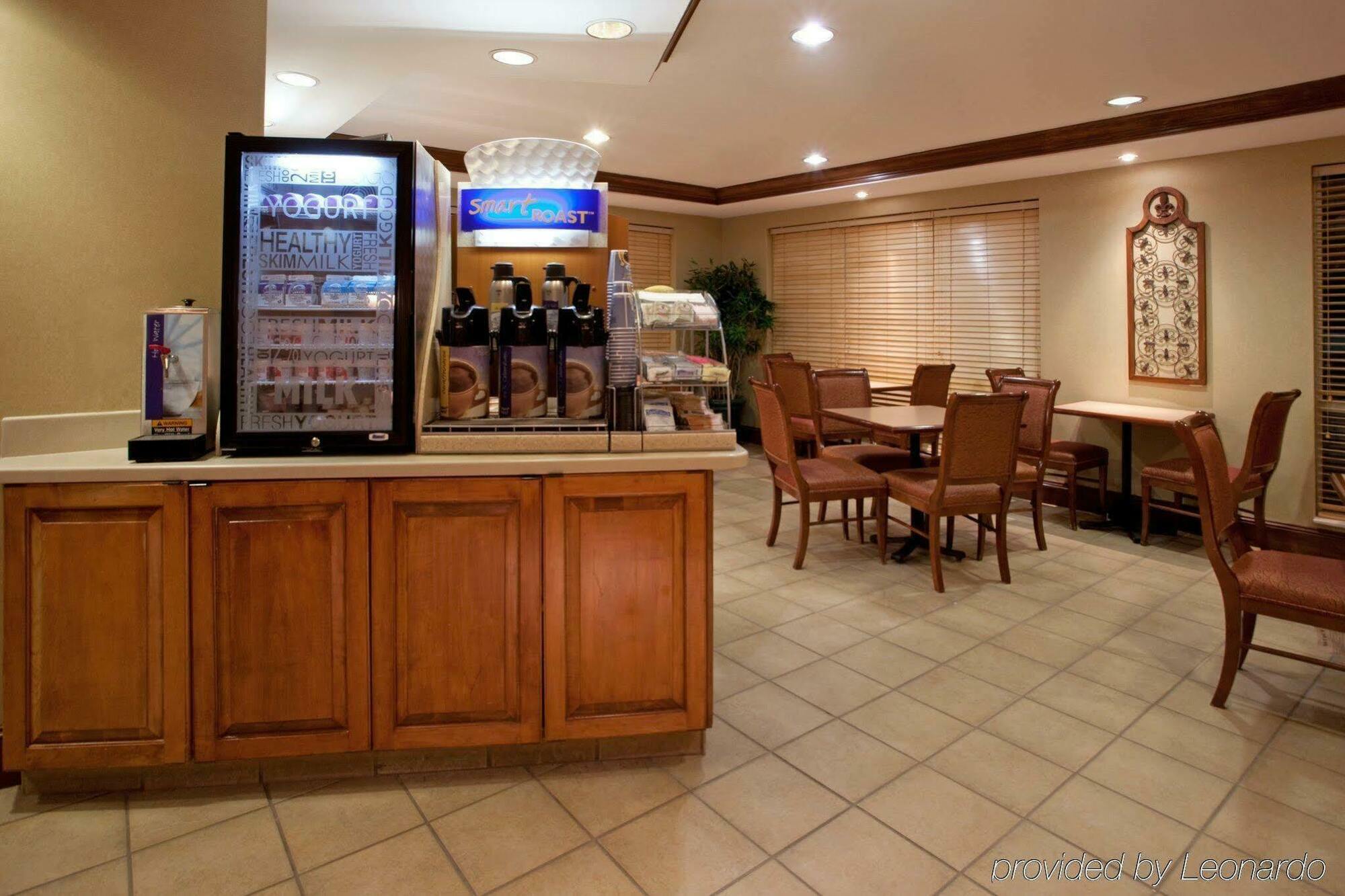 Holiday Inn Express Chapel Hill By Ihg Exterior foto